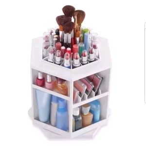 Rotating makeup/craft organizer Like New